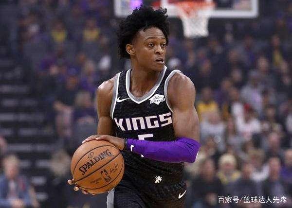 他在训练中 他在训练中