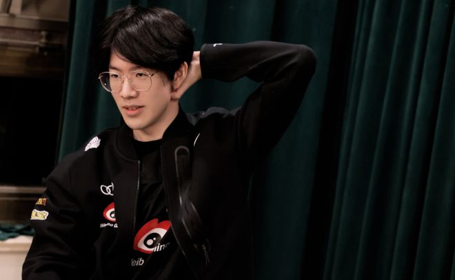 他的加入让 他的加入让