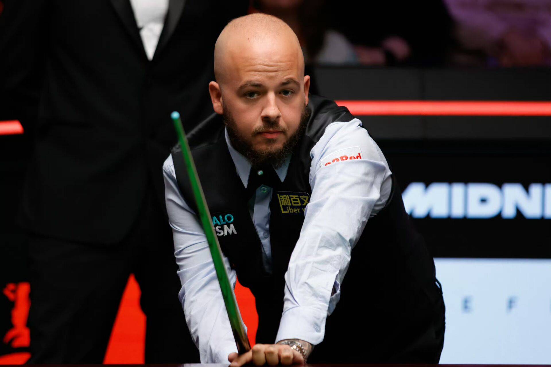 她在本届全 她在本届全