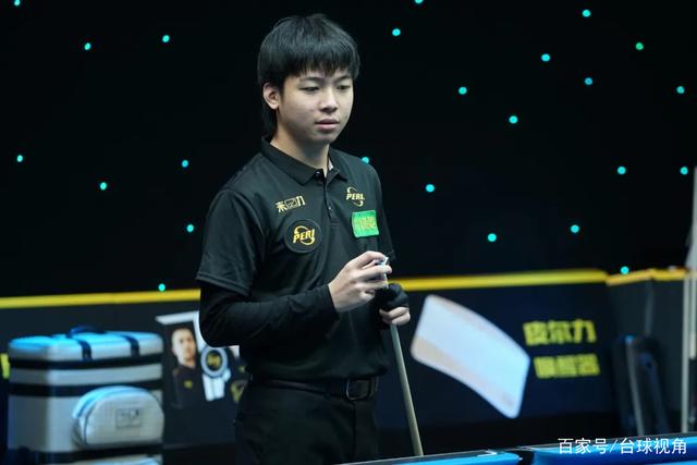 在现代足球 在现代足球