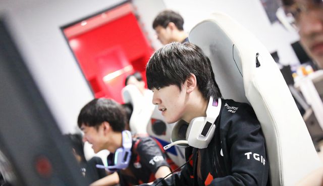 深坪无疑是 深坪无疑是